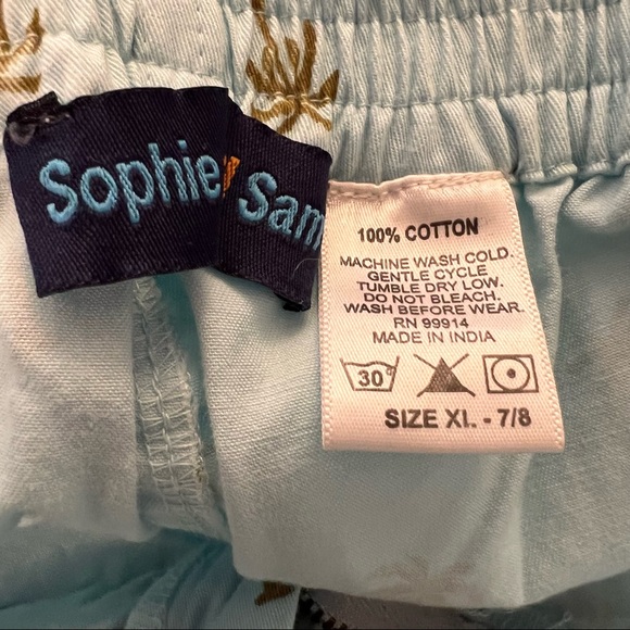 Boys Shorts - Picture 3 of 3